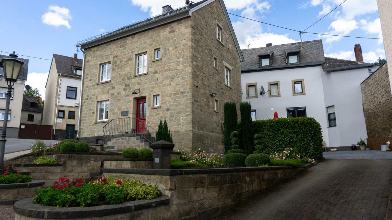 Ferienhaus Alte Schule Volkesfeld 外观 照片